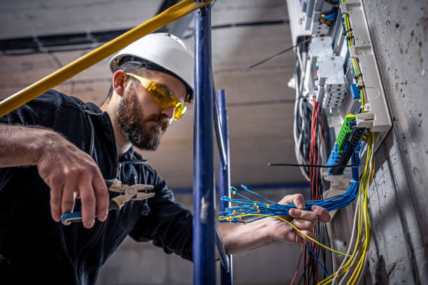 Professional Electrician in Ozark, AL